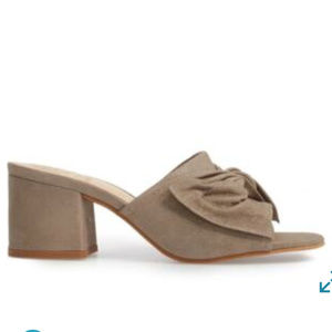 Vince Camuto Sharrey Sandal "Silver/Grey"